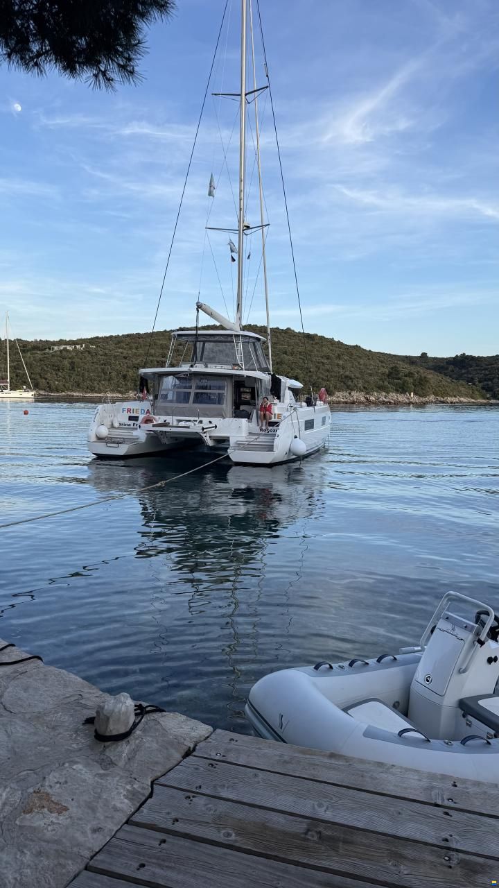 Lagoon 46