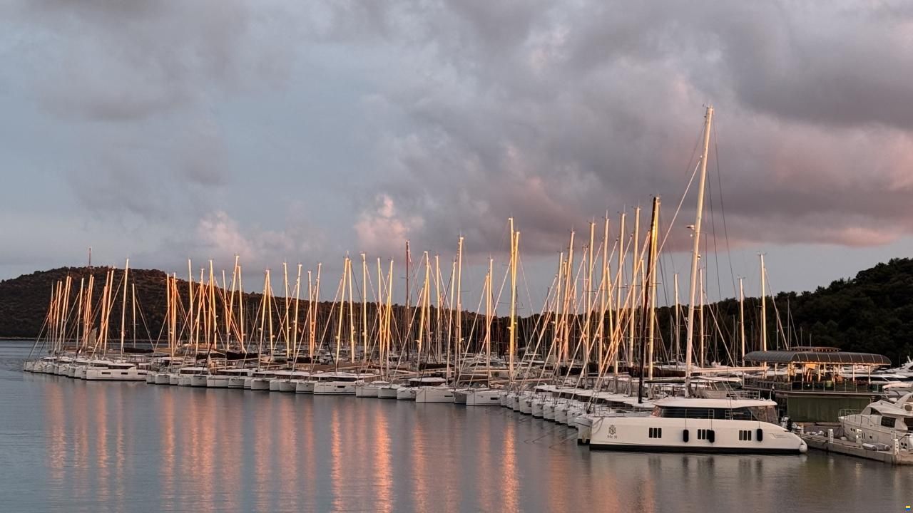Lagoon 46