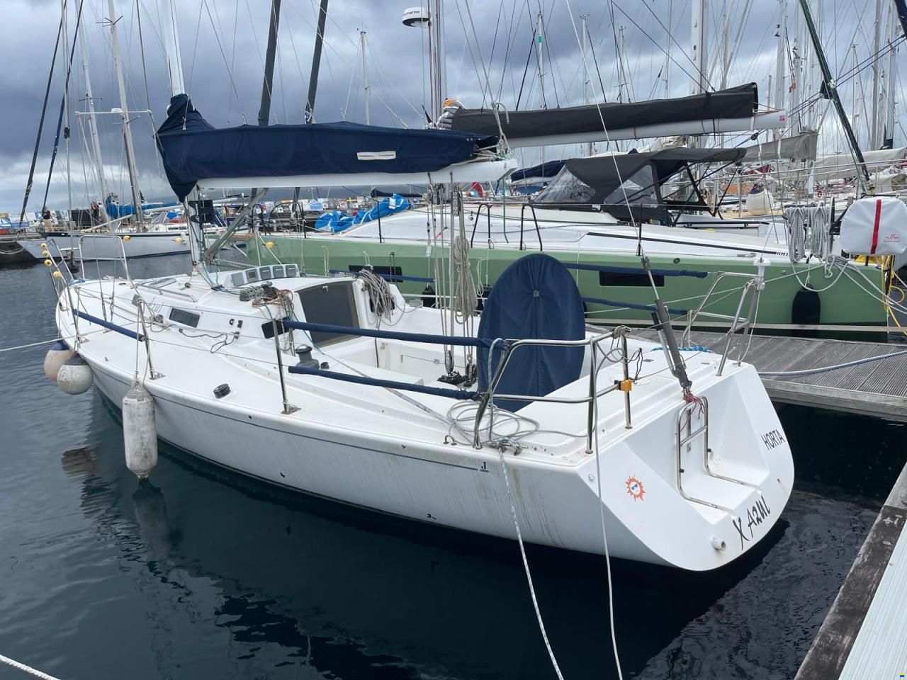 J Boats 105