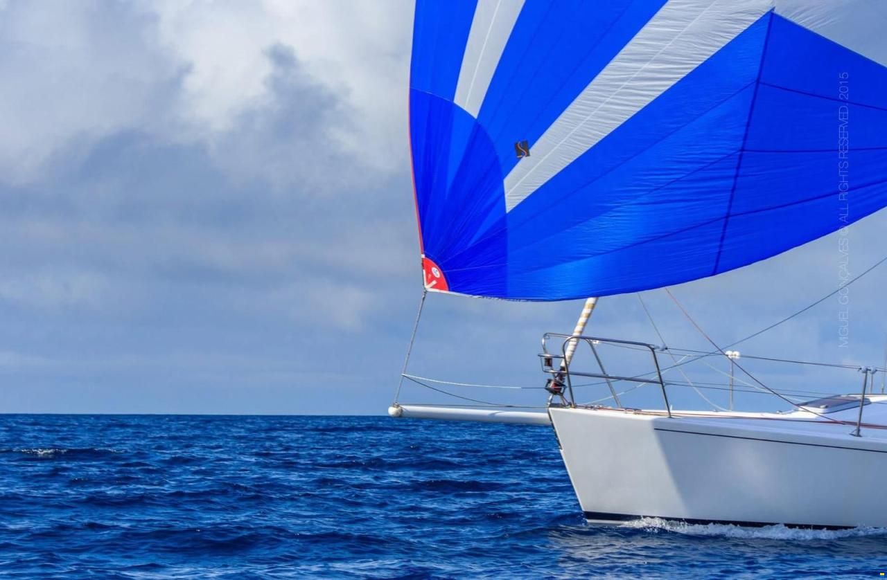 J Boats 105