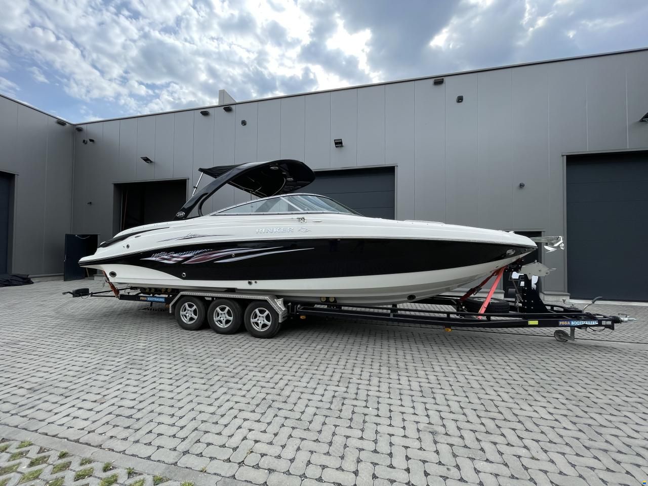 Rinker 296 Captiva