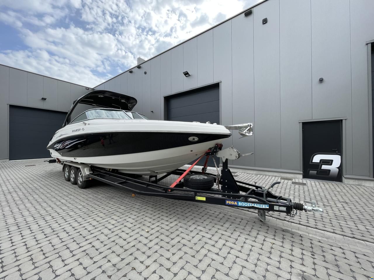Rinker 296 Captiva