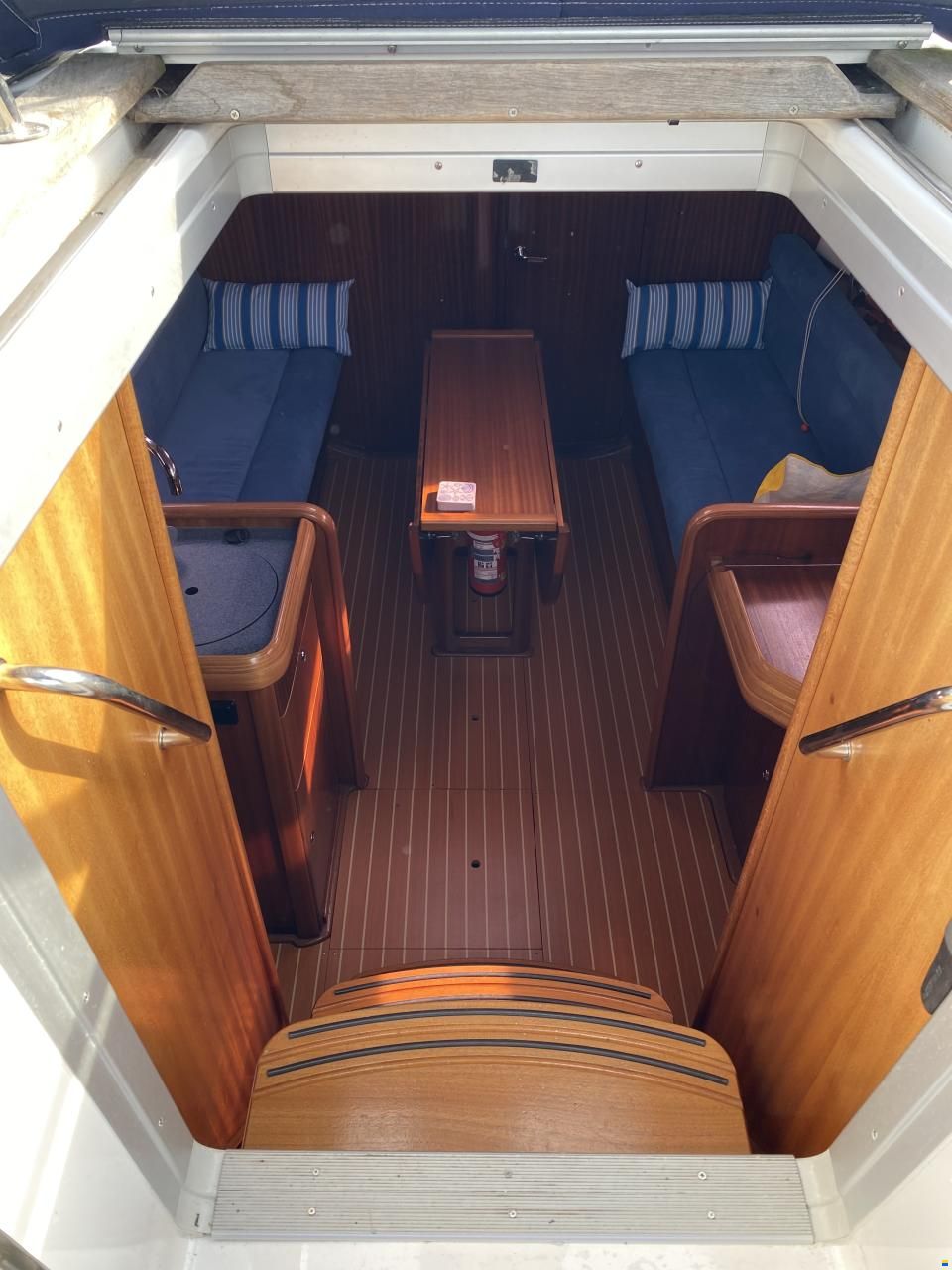 Bavaria 32