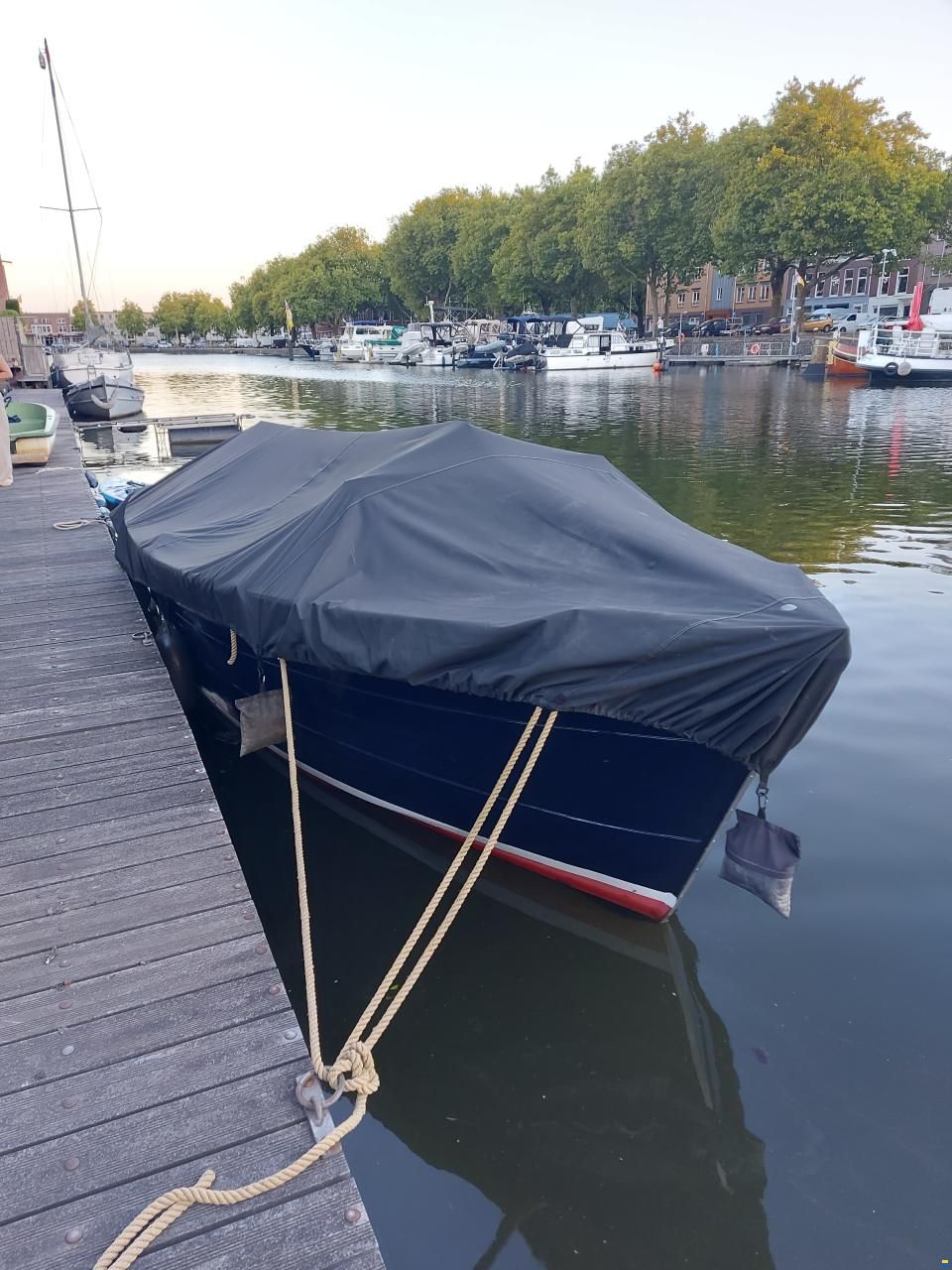 Open launch motorboot