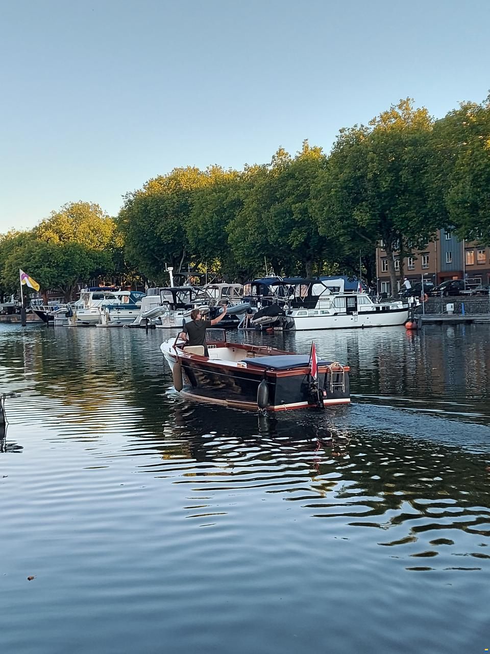Open launch motorboot