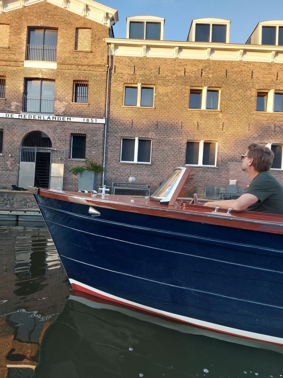 Open launch motorboot