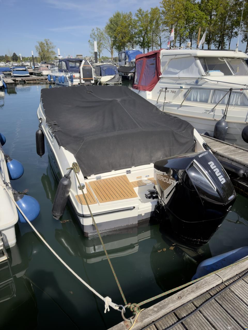 Quicksilver 675  Activ Cruiser