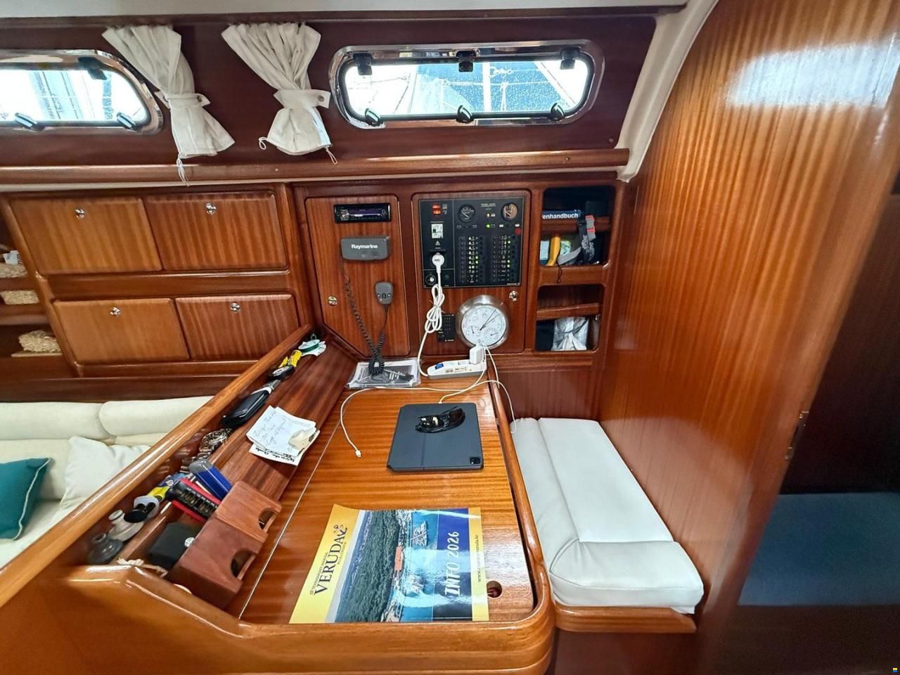 Bavaria 42