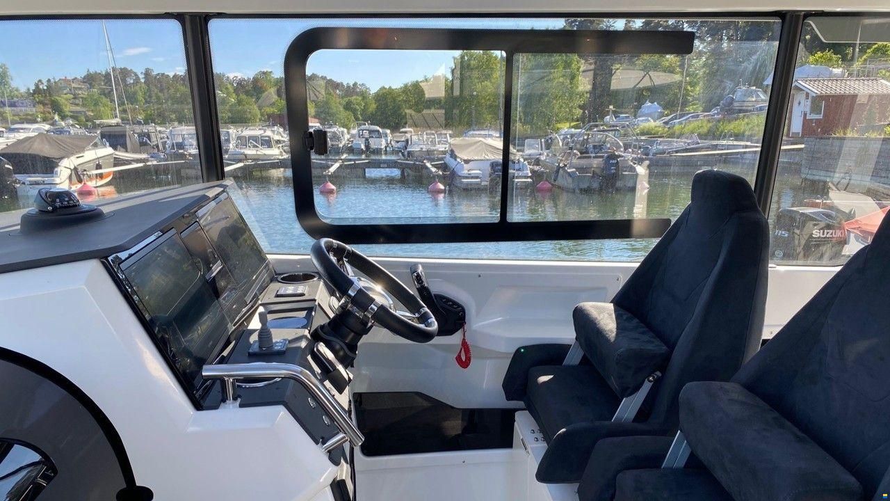 Quarken 27 Cabin