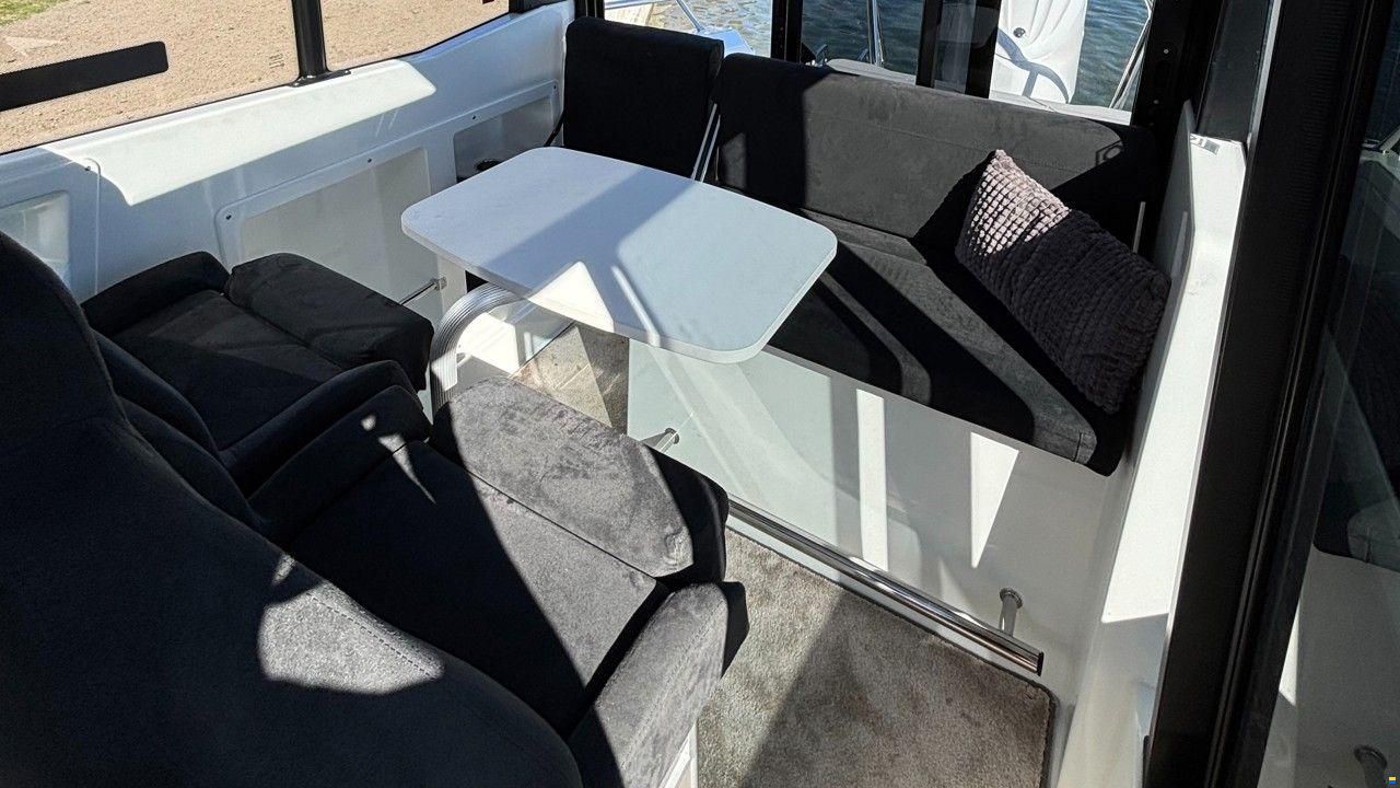 Quarken 27 Cabin