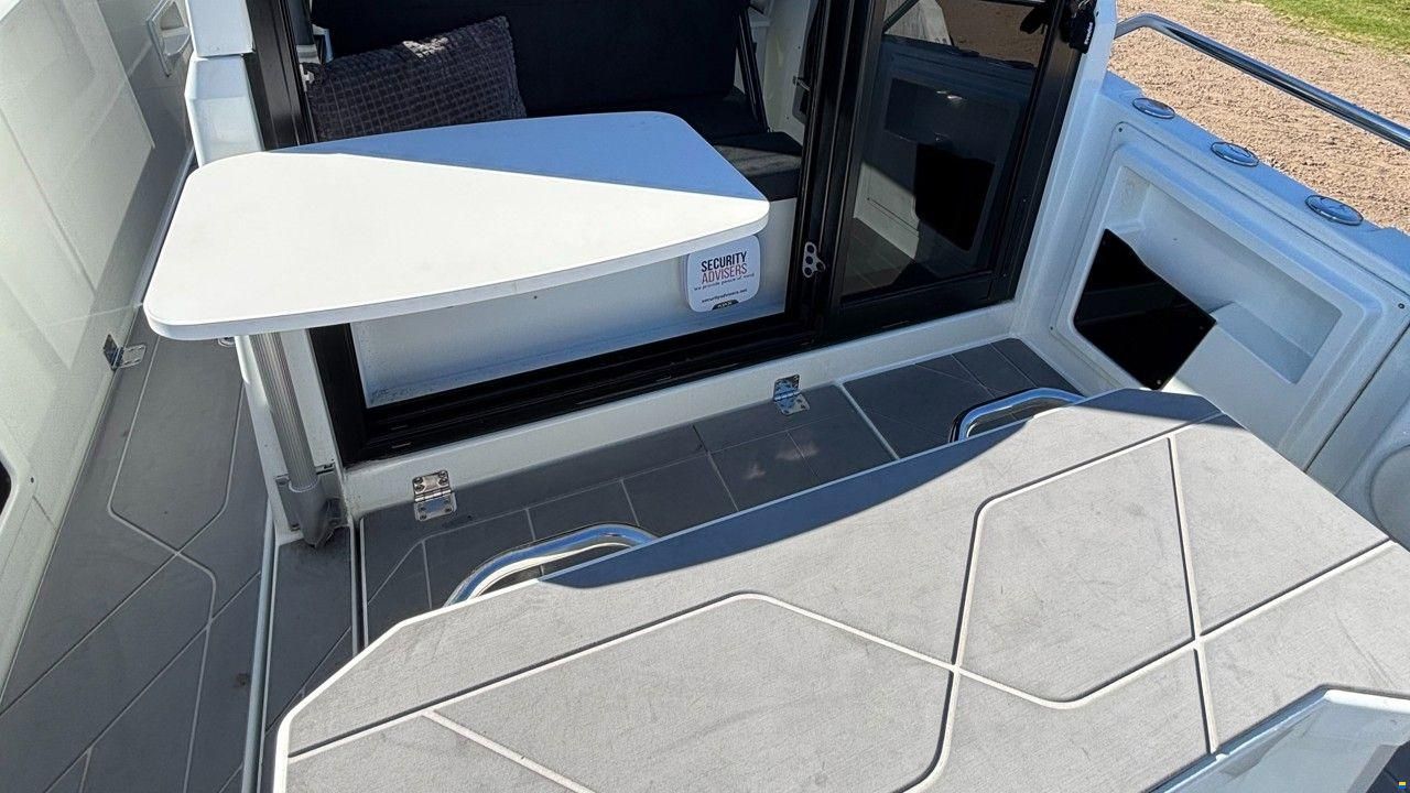 Quarken 27 Cabin