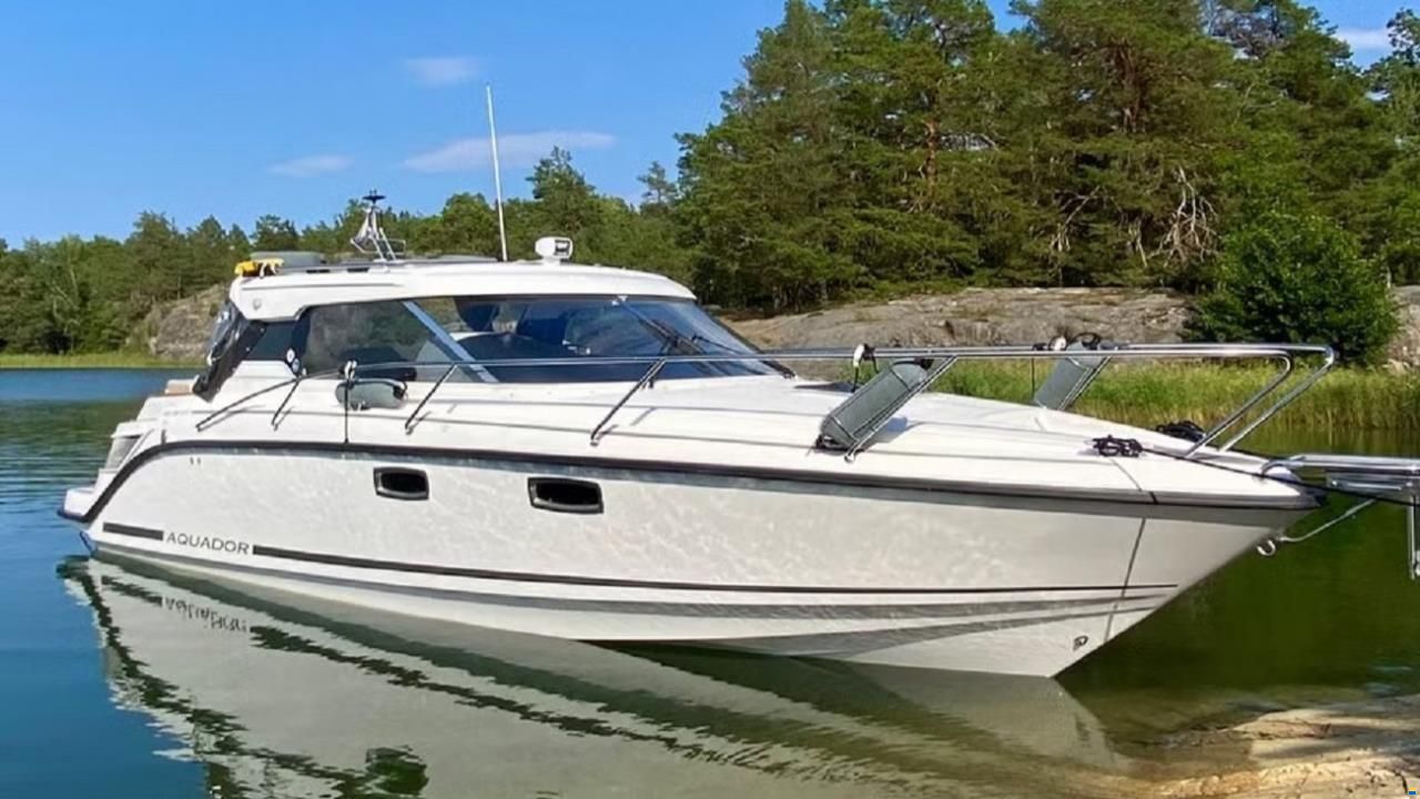 Aquador 28 HT