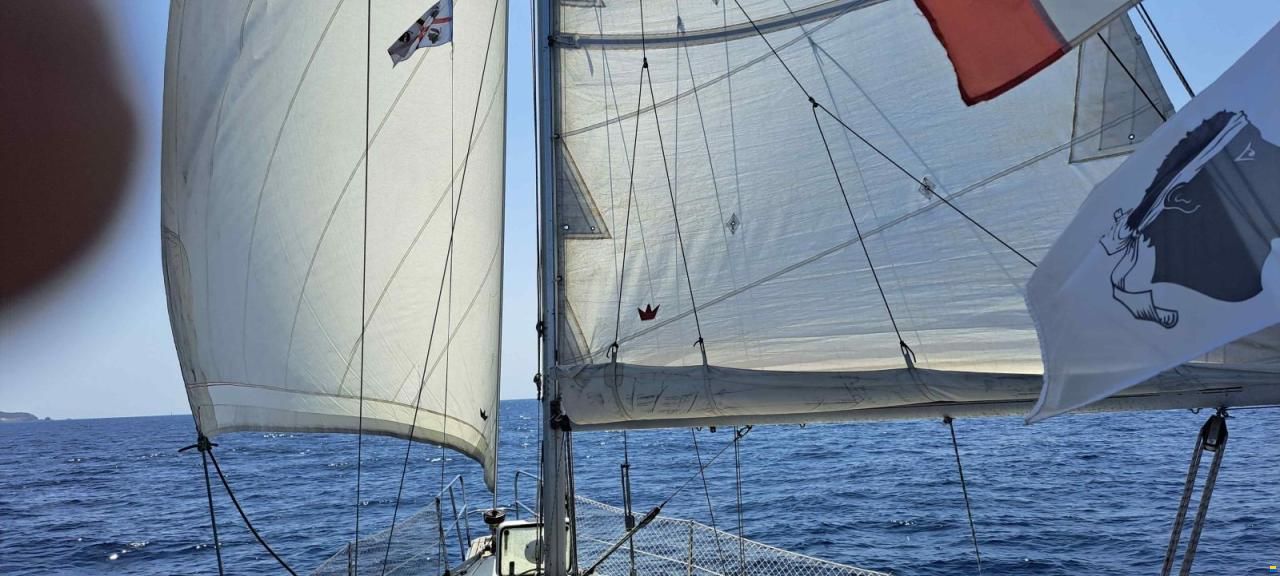 Beneteau Oceanis 350