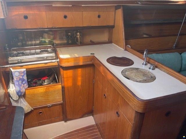 Beneteau Oceanis 350