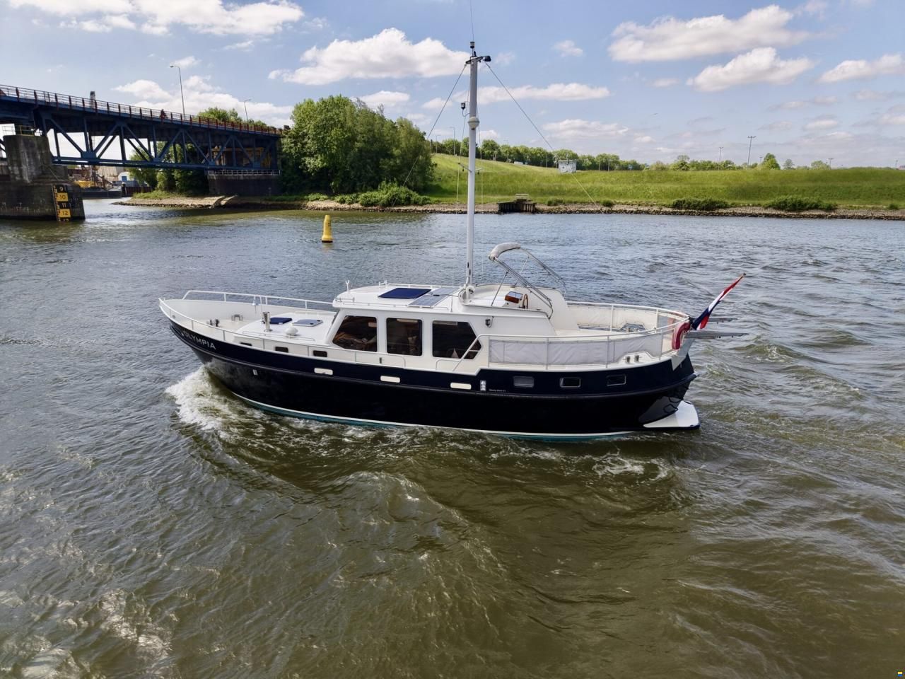Monty Bank Kotter 41 AK Cabrio