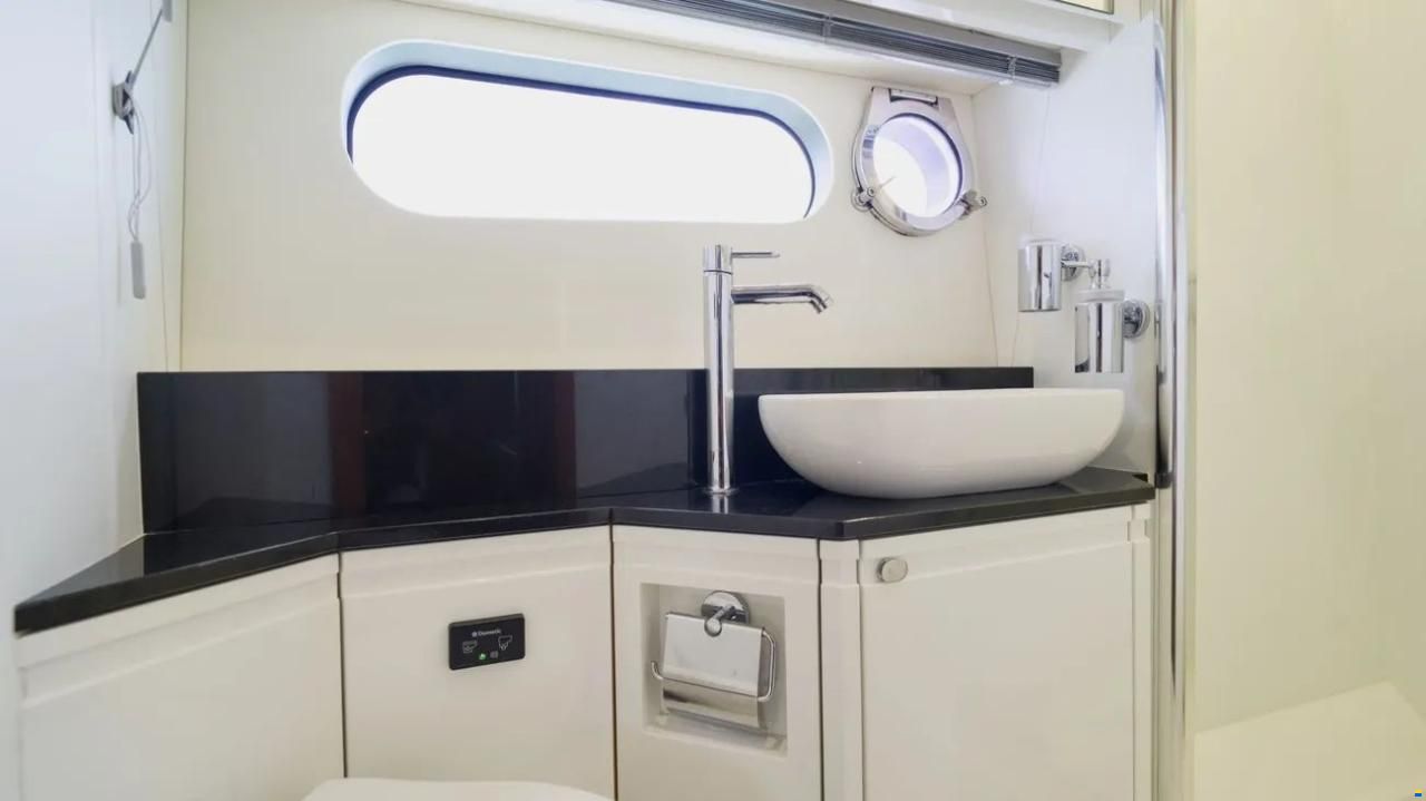 Sunseeker San Remo