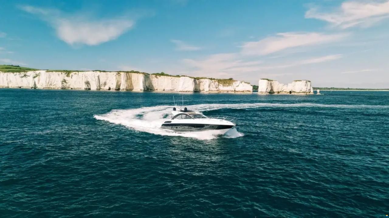 Sunseeker San Remo