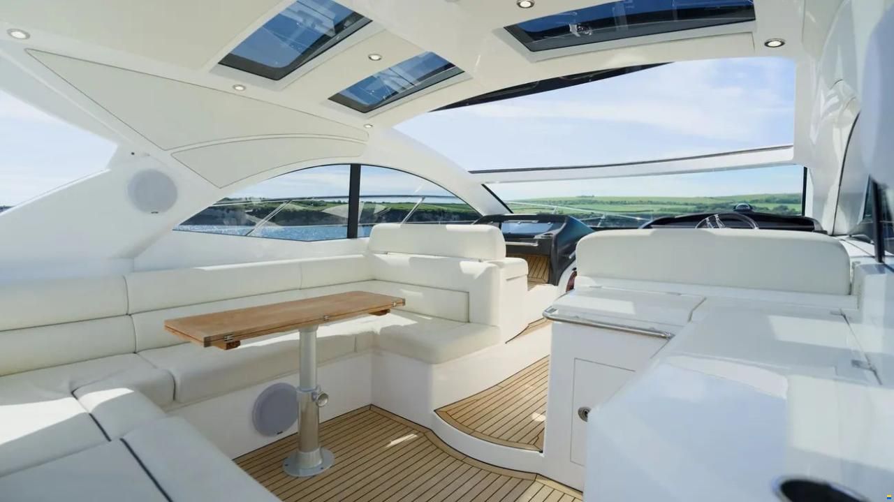 Sunseeker San Remo