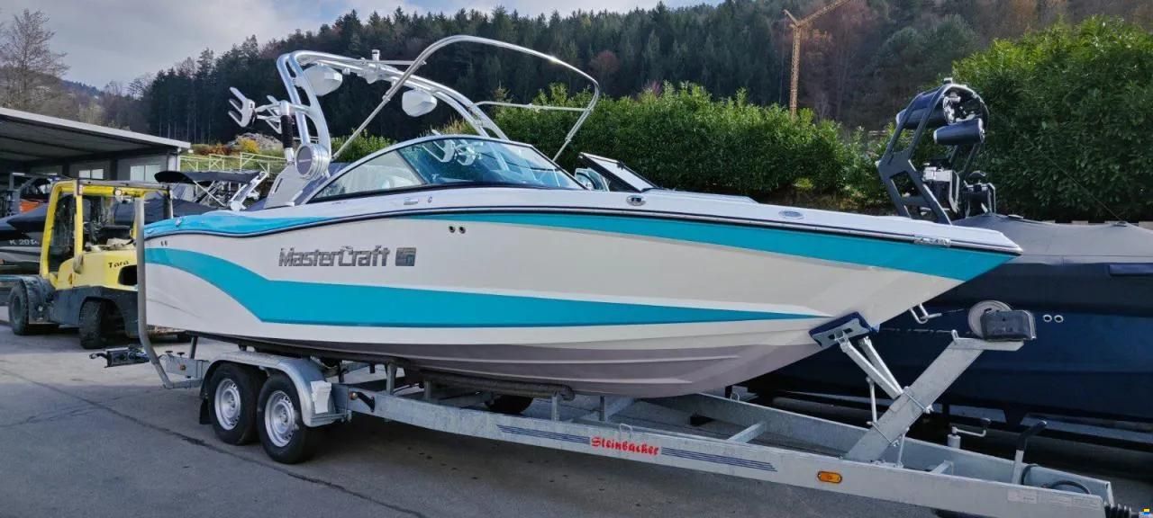 MasterCraft XT23 | 2018 | blanc - Kahuna Blue