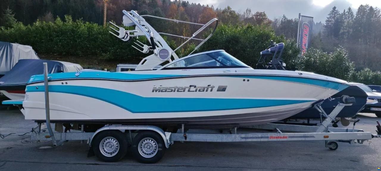MasterCraft XT23 | 2018 | blanc - Kahuna Blue