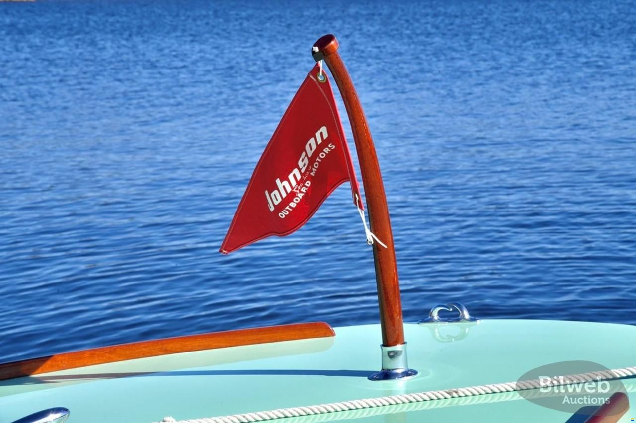 Alloy Yachts Realloy Pilen