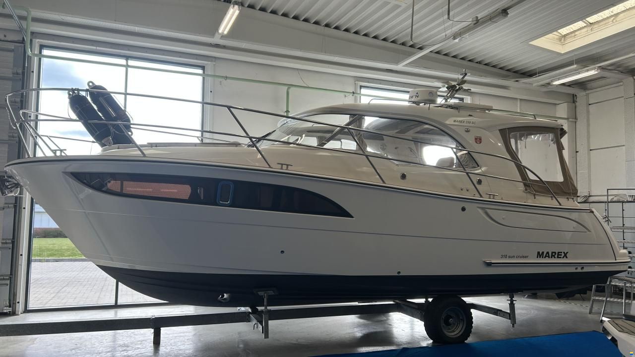 Marex 310 Suncruiser