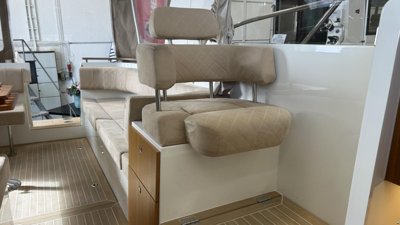 Marex 310 Suncruiser