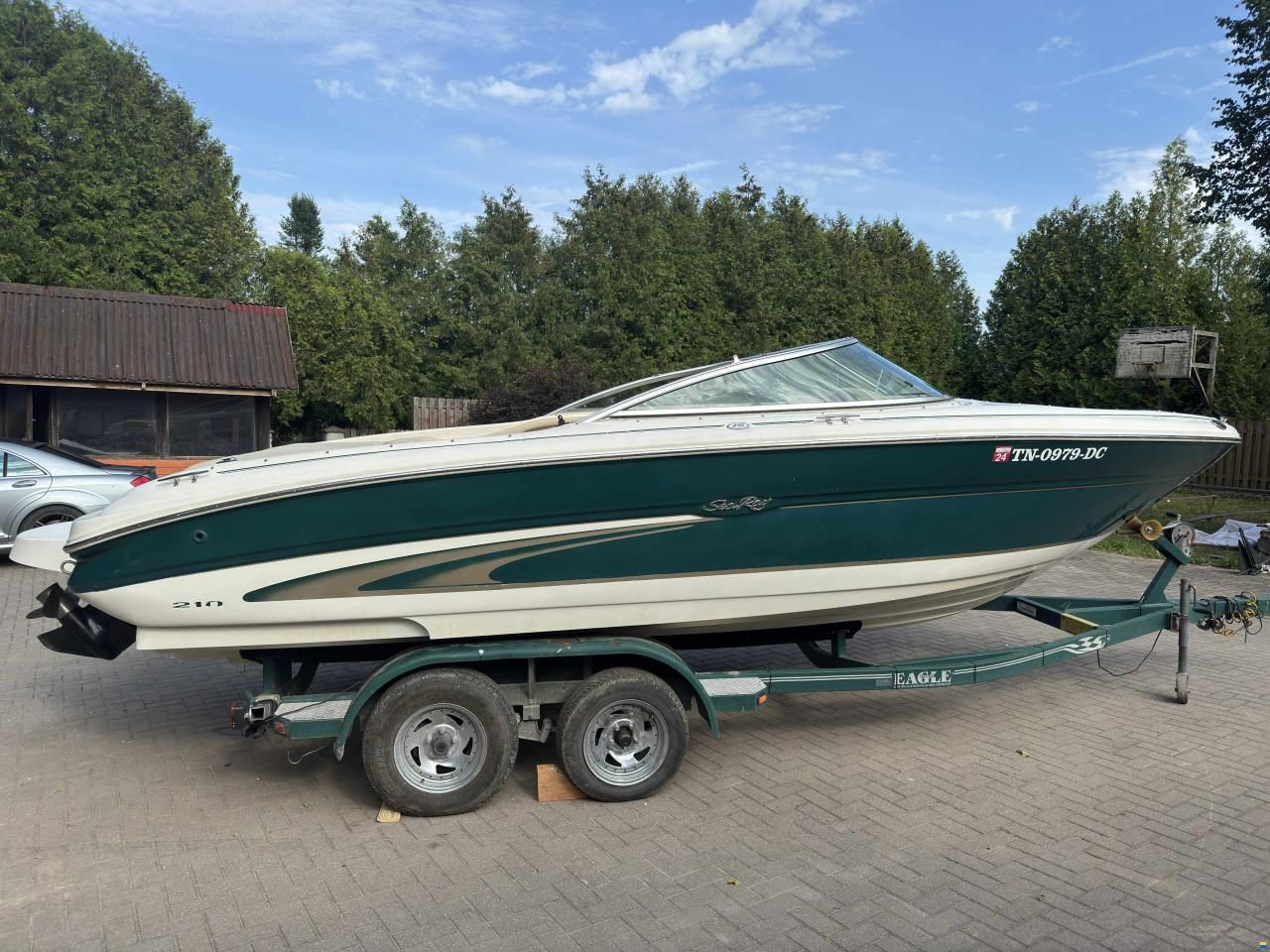Sea Ray 210 Bowrider Signature
