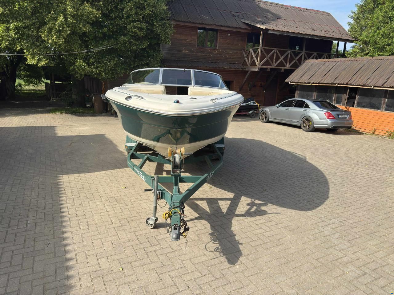 Sea Ray 210 Bowrider Signature