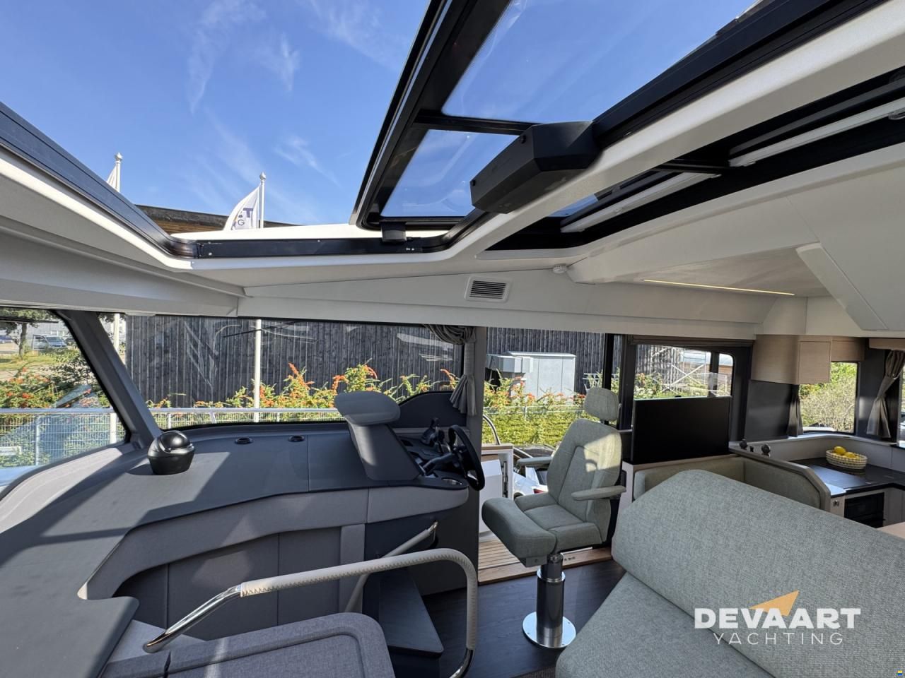 Nimbus 495 Flybridge