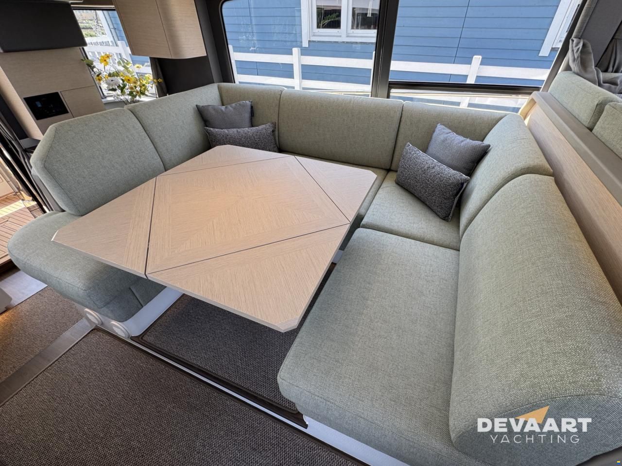 Nimbus 495 Flybridge
