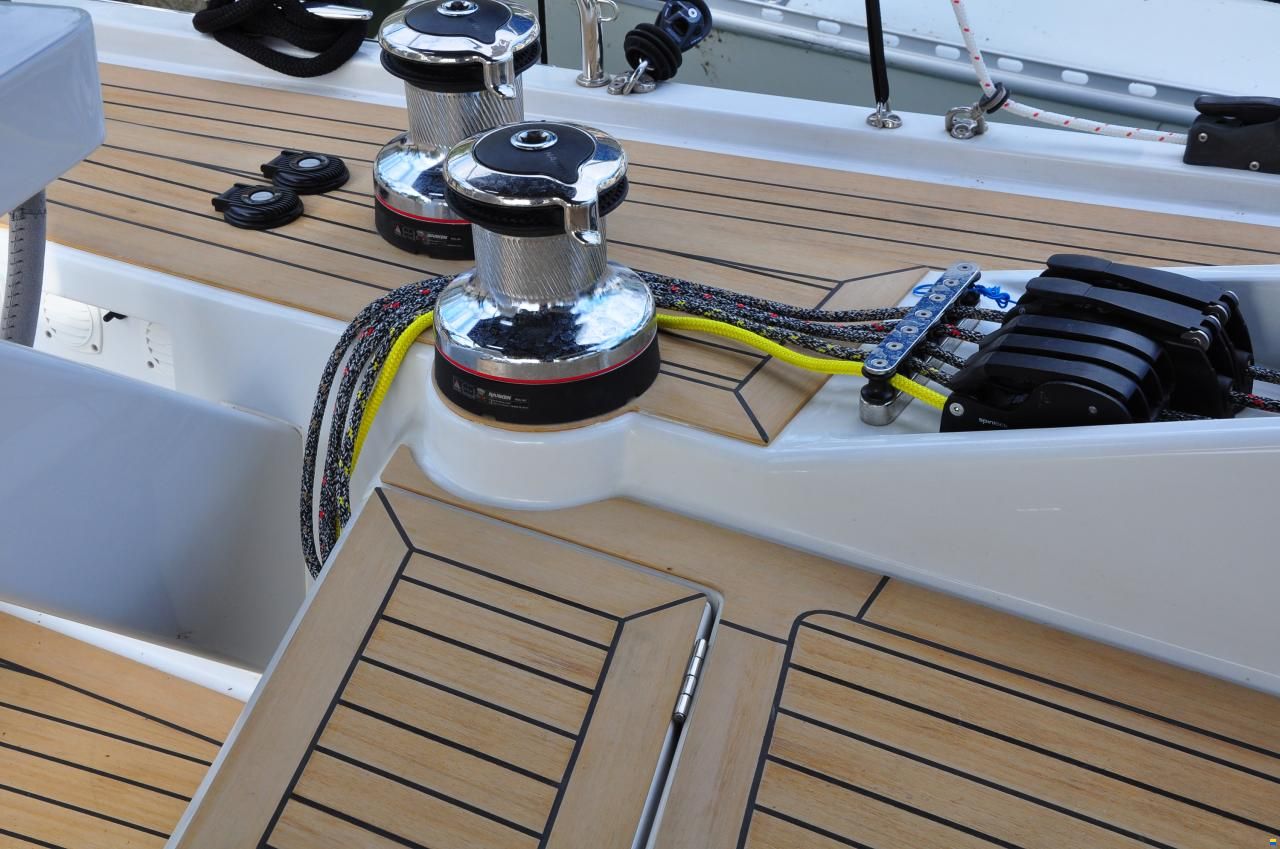 Cantiere del Pardo GRAND SOLEIL 42 LC