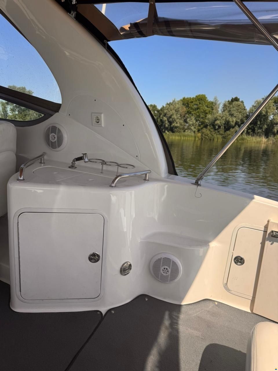 Sea Ray Sundancer 280