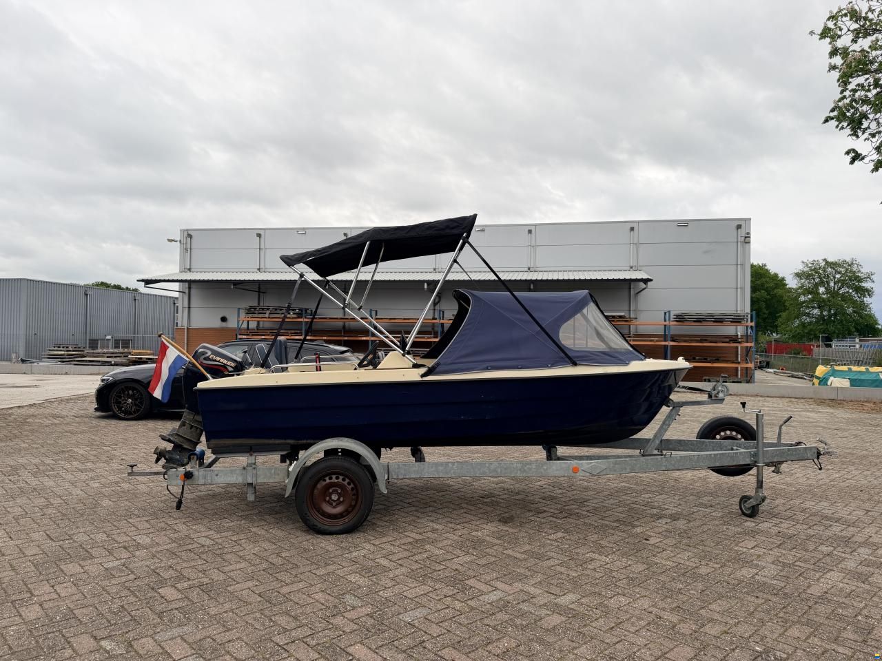 Onbekend Stabiele Motorboot Sloep