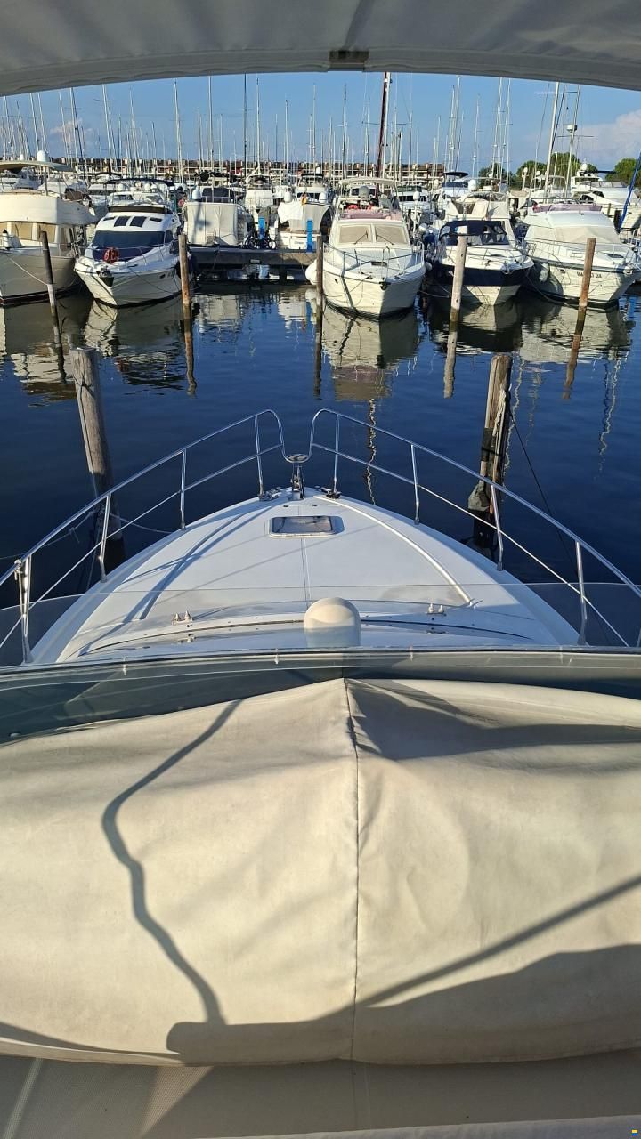Azimut 40