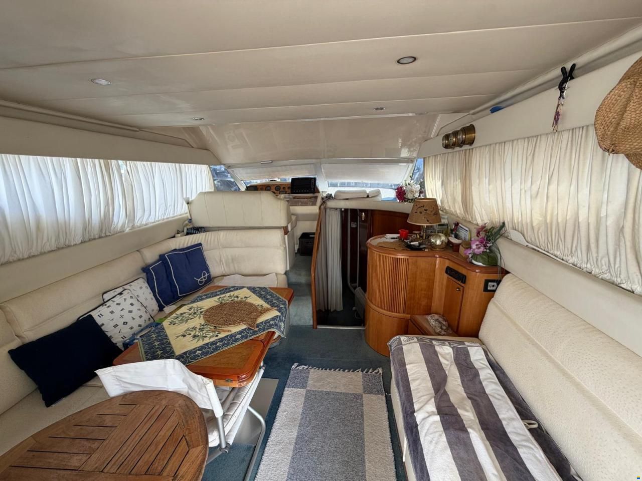 Azimut 40