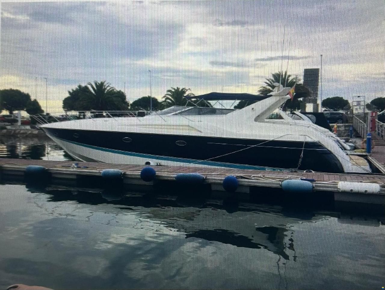 Sunseeker Camargue 55