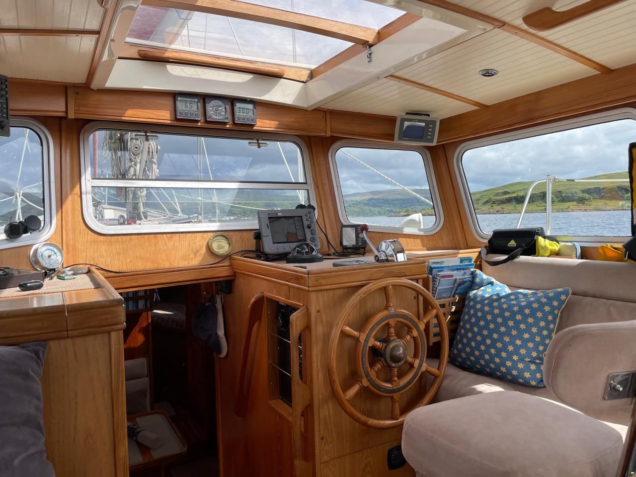 Northshore Yachts Fisher 37