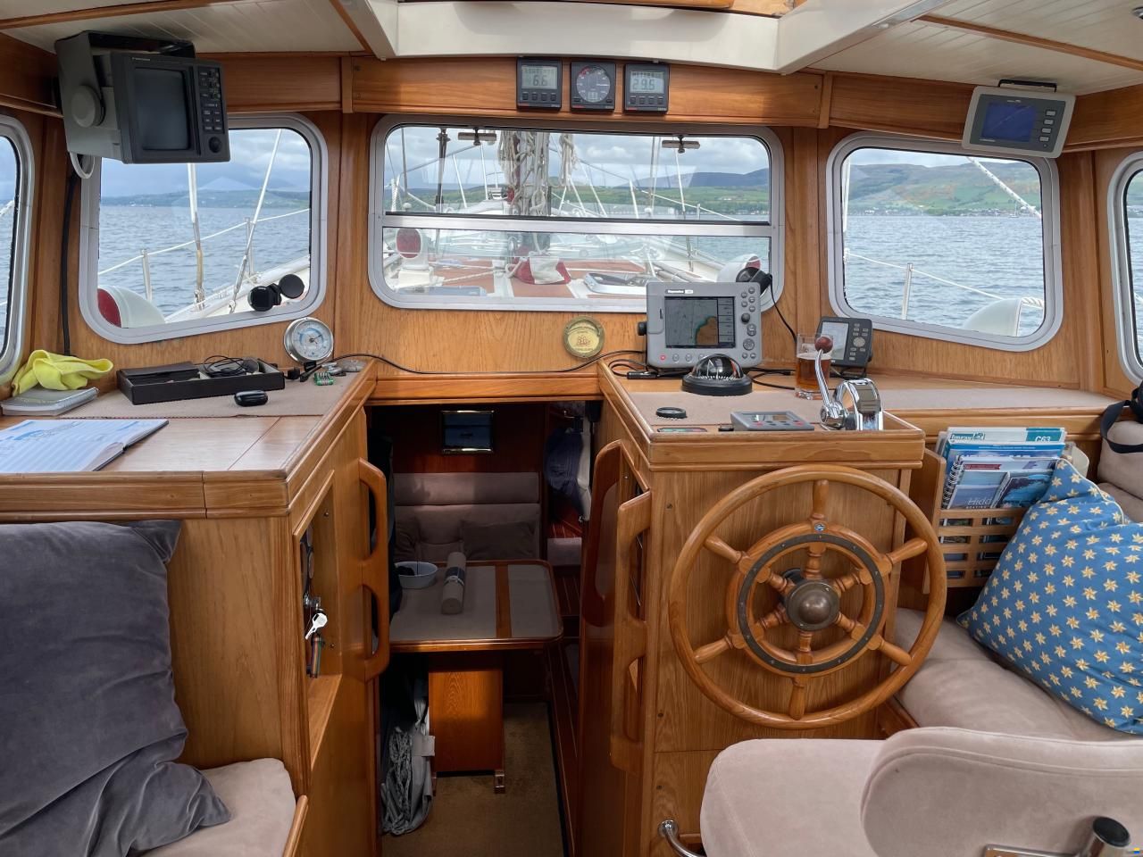 Northshore Yachts Fisher 37