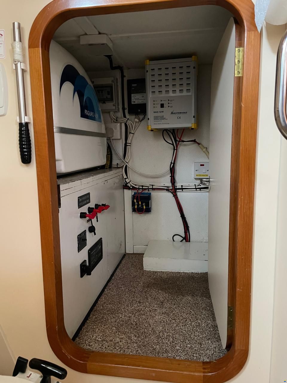 Northshore Yachts Fisher 37