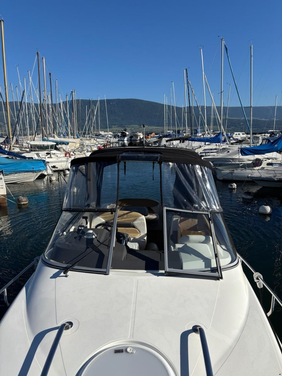 Larson Cabrio 857