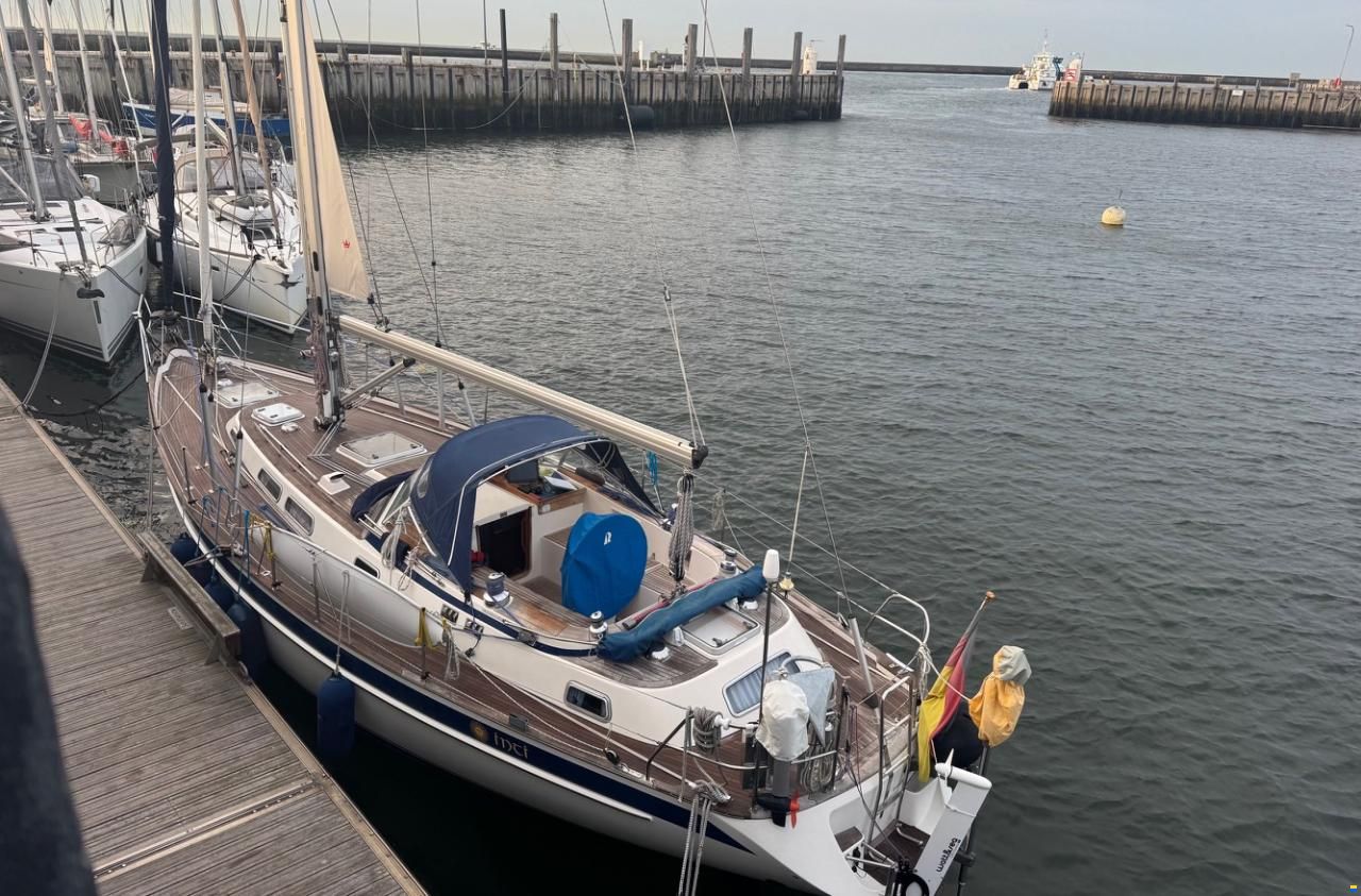 Hallberg-Rassy 39 Mk II