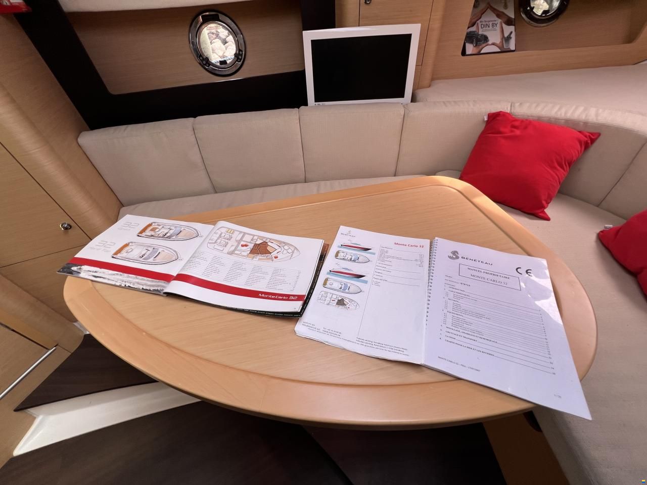 Beneteau Monto Carlo 32