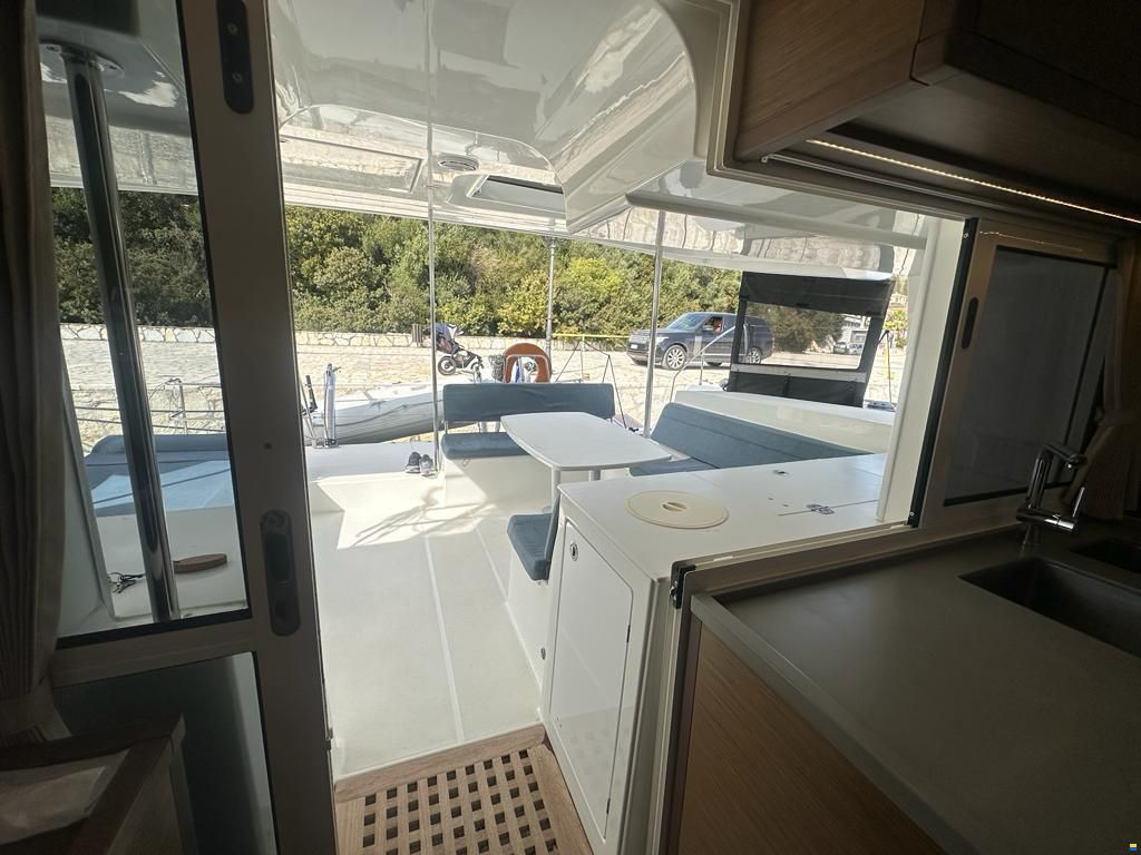 Lagoon 450F