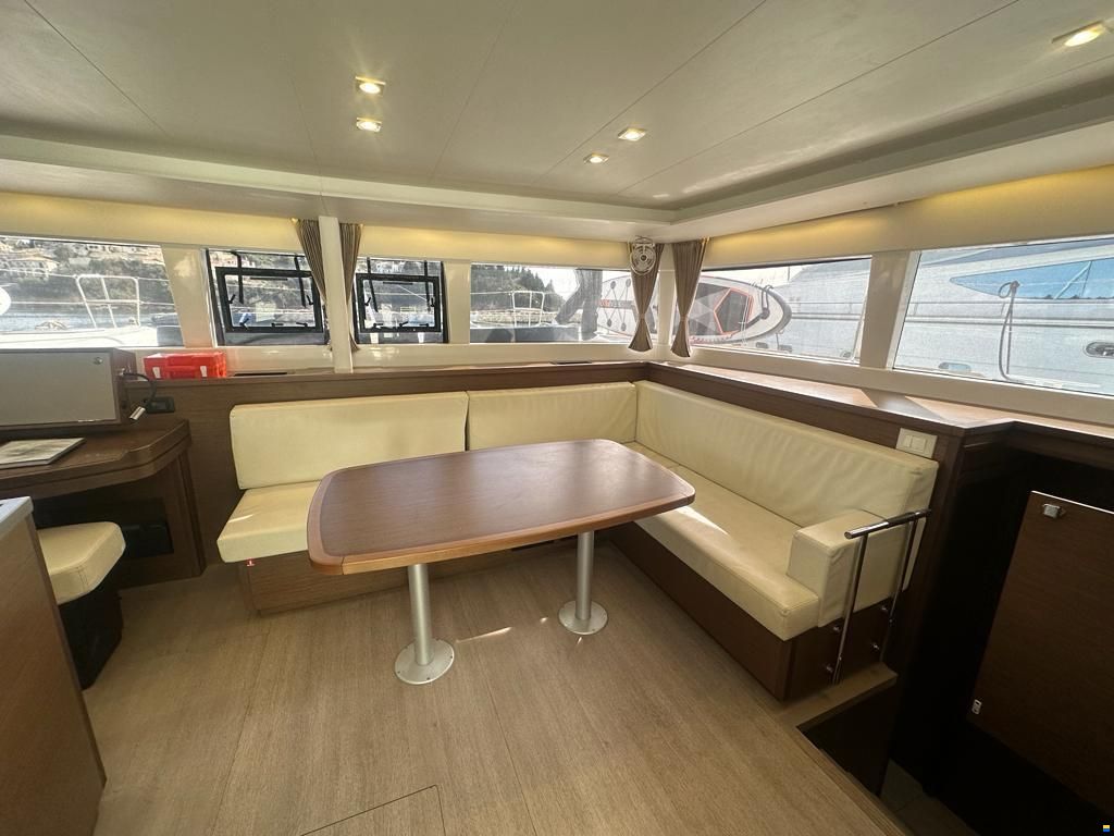 Lagoon 450F