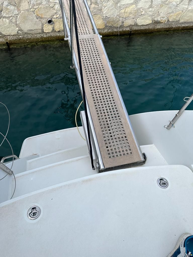 Lagoon 450F