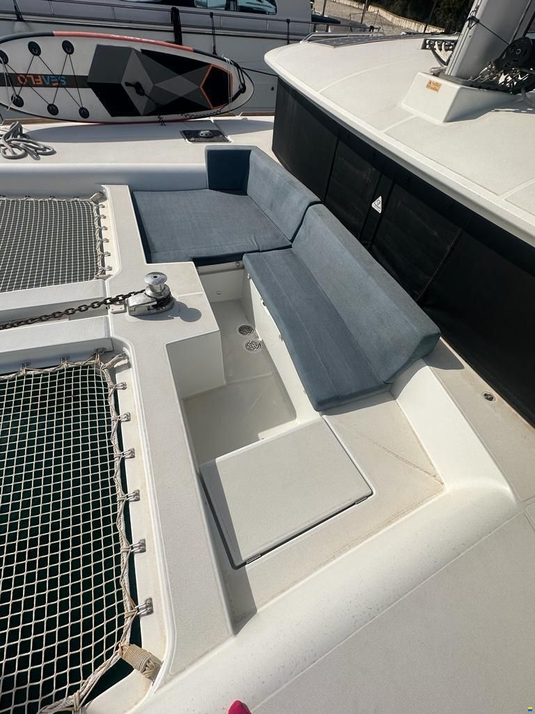 Lagoon 450F