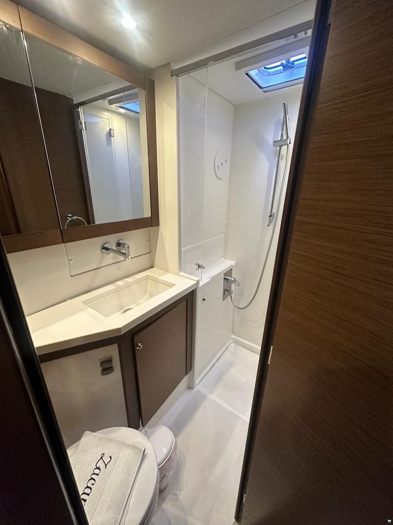 Lagoon 450F