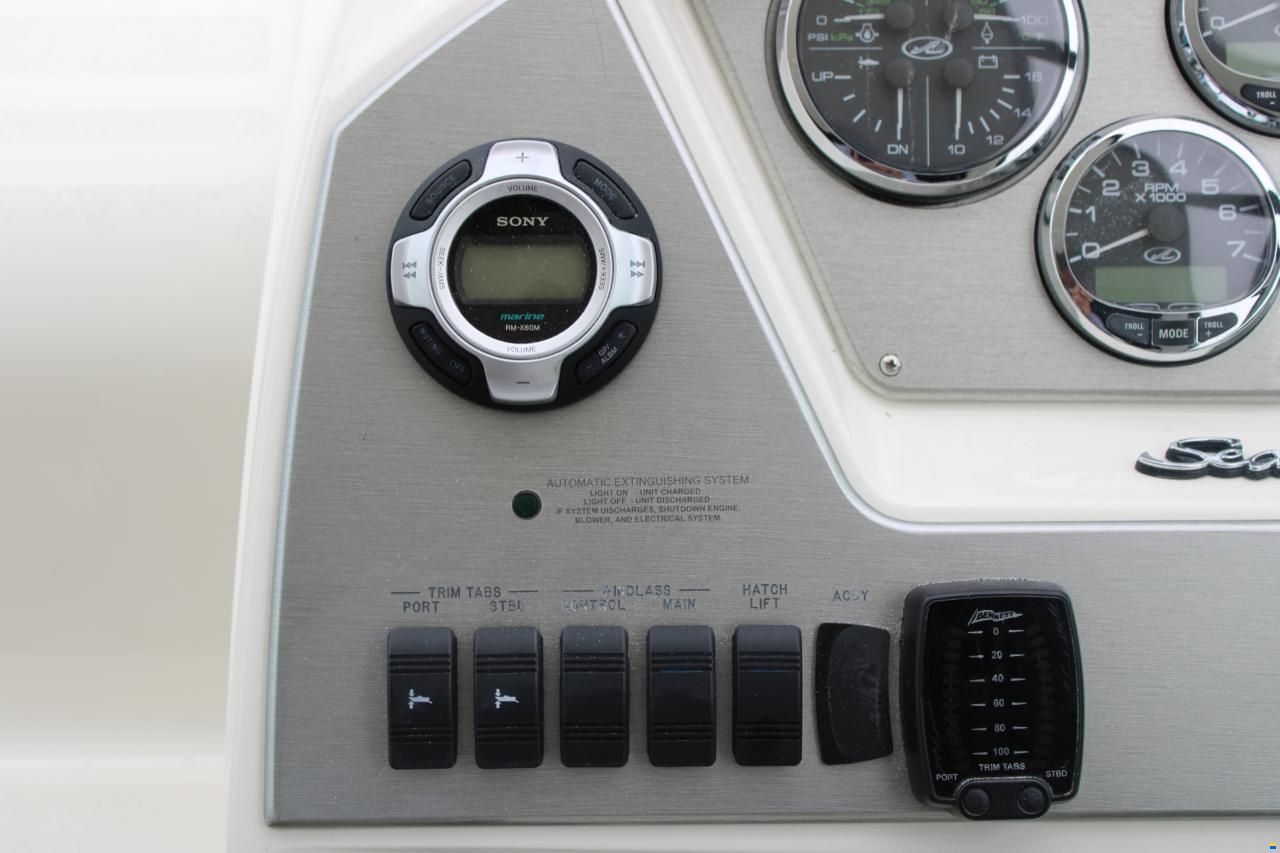 Sea Ray Sundancer 305 DA