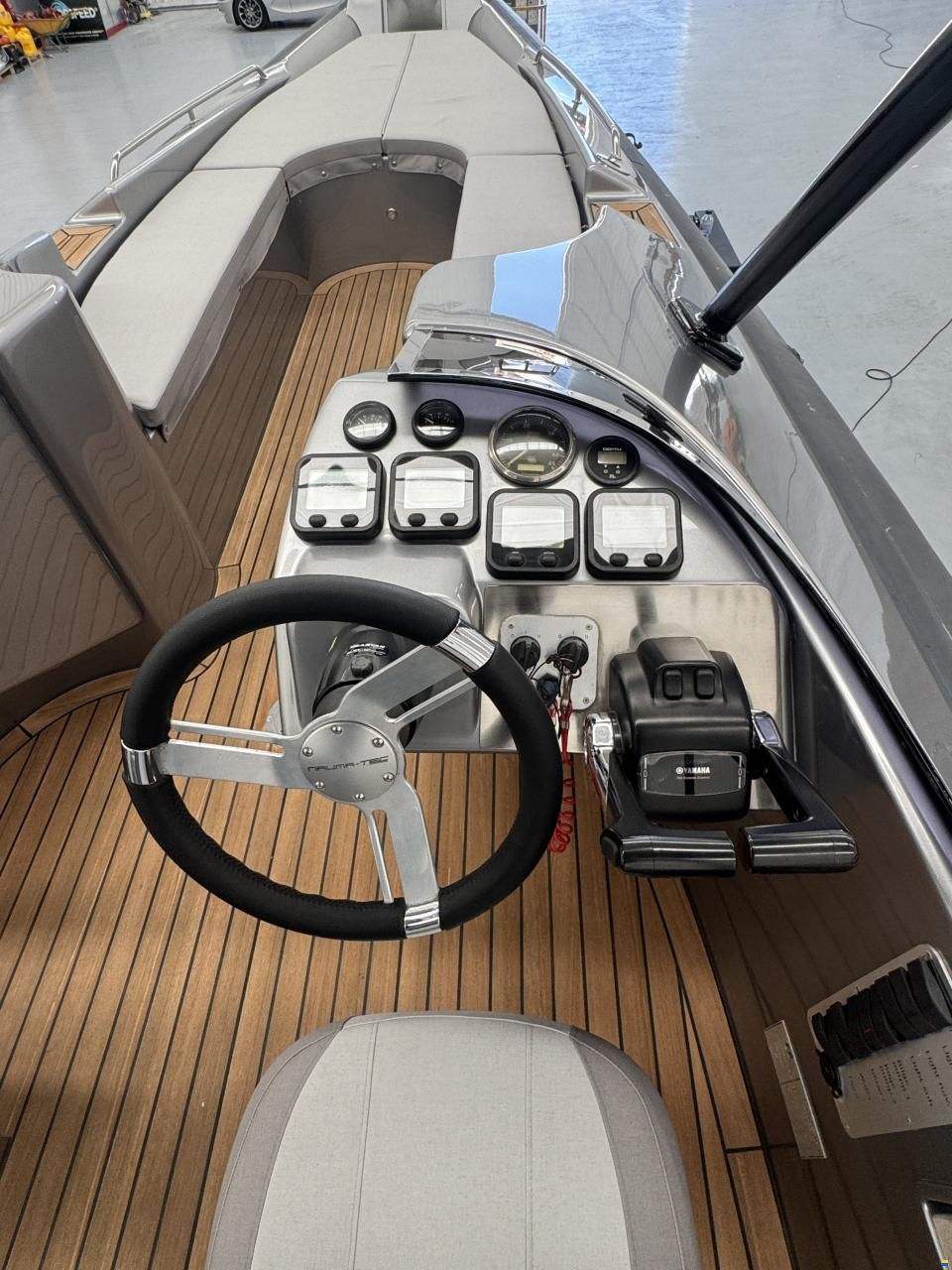 Naumatec Freccia 800